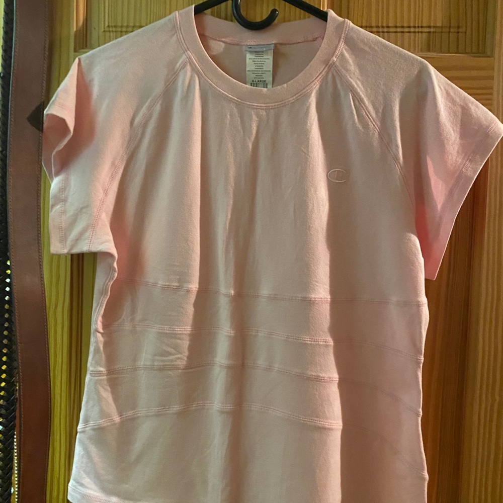 Champion T-shirt
